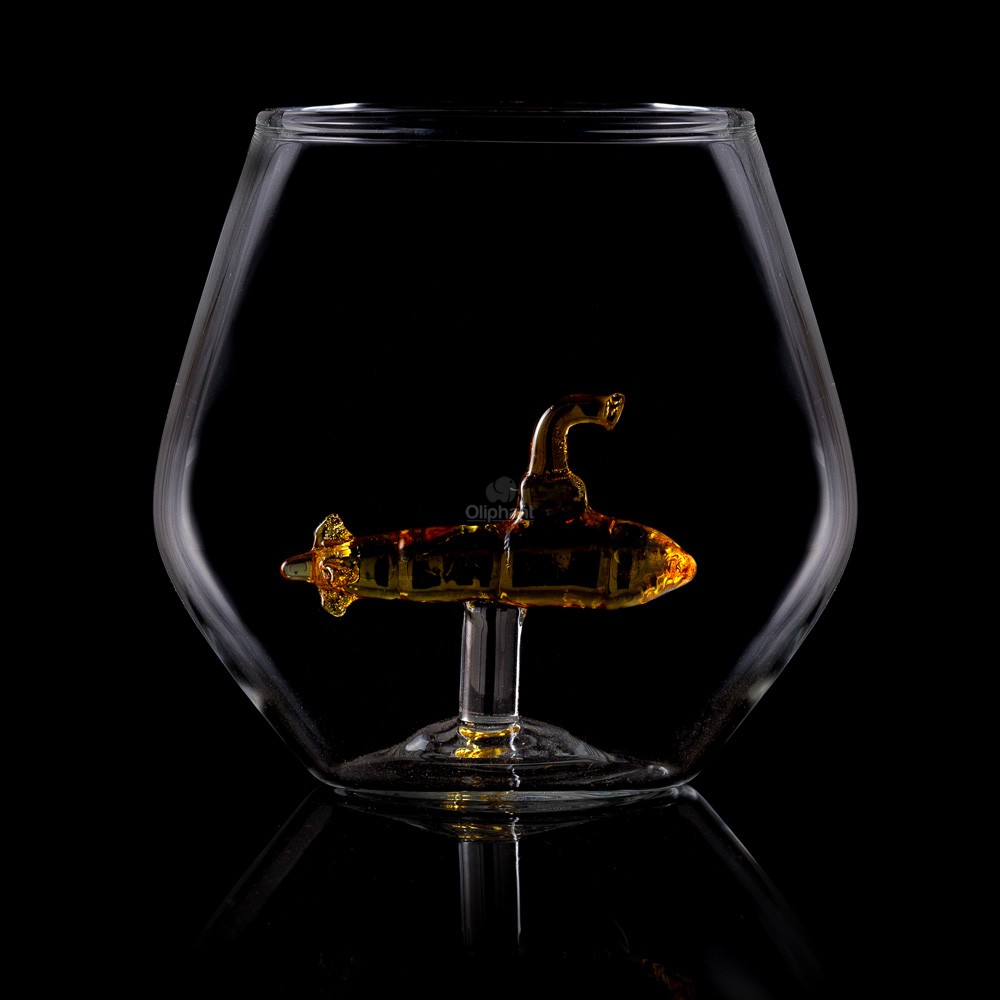Bar Bespoke Submarine in a Glass